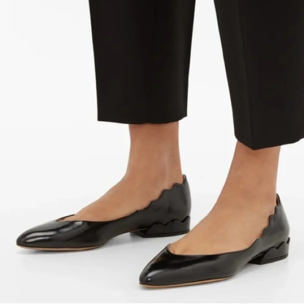CHLOE Black Suede Classic Scalloped Flats Sz EU 39